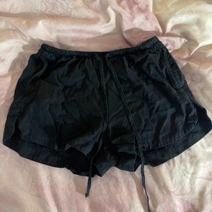 black high waisted fabric shorts